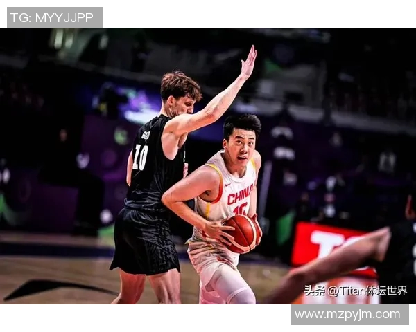 方硕的篮球之路：从青涩少年到职业球员的成长与蜕变