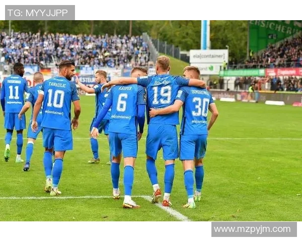 瓦尔韦克迎战鹿特丹激烈对决引发球迷热议与期待