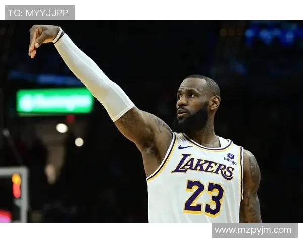 詹姆斯：从篮球场的传奇到社会影响力的多元化探索