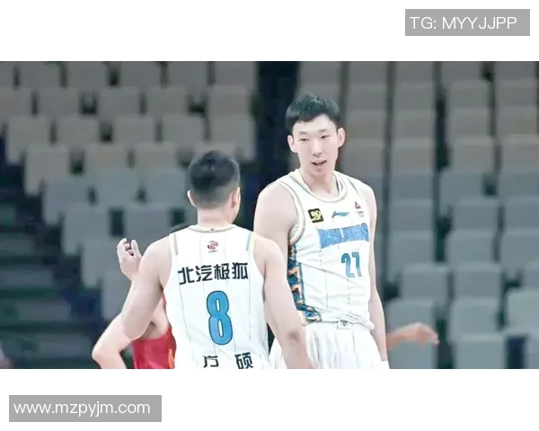 CBA精彩对决北京队与浙江广厦队比赛录像回顾与精彩瞬间分析