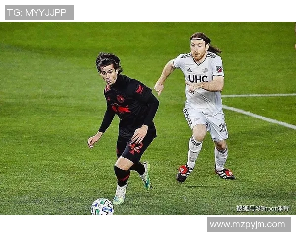 新英格兰革命与哥伦布的历史交锋与文化碰撞探讨 新英格兰革命与哥伦布的历史交锋与文化碰撞探讨