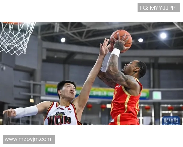 街战王挑战现役CBA球员谁能在篮球场上笑到最后